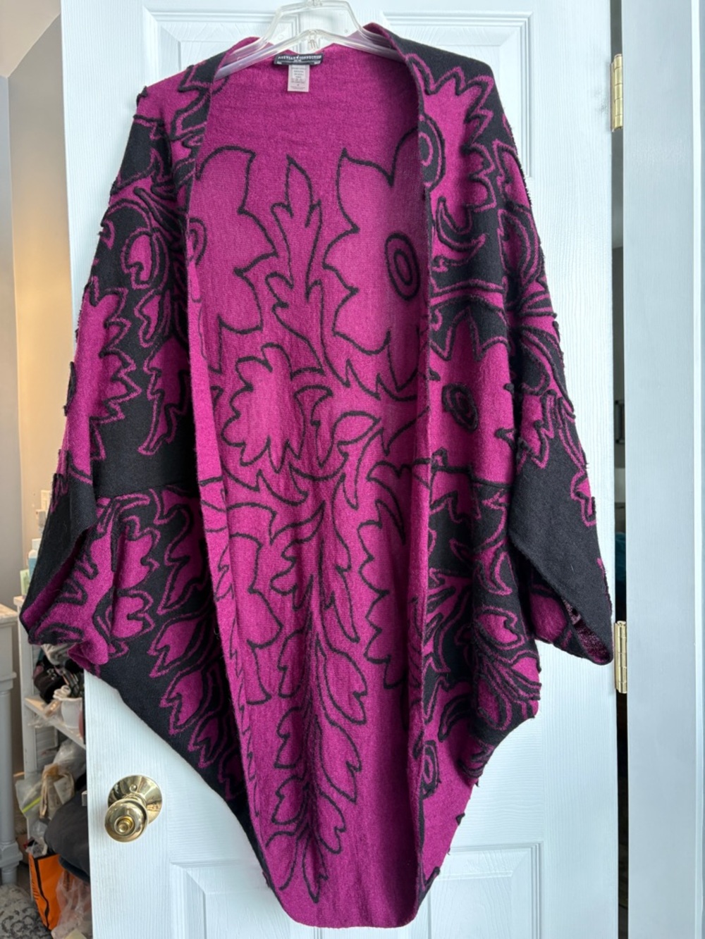 Peruvian Connection Fuchsia & Black Floral Open-Front Wrap
